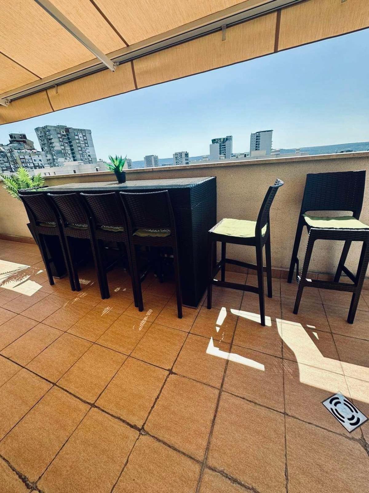 וארנה Spacious Prestige Penthouse מראה חיצוני תמונה